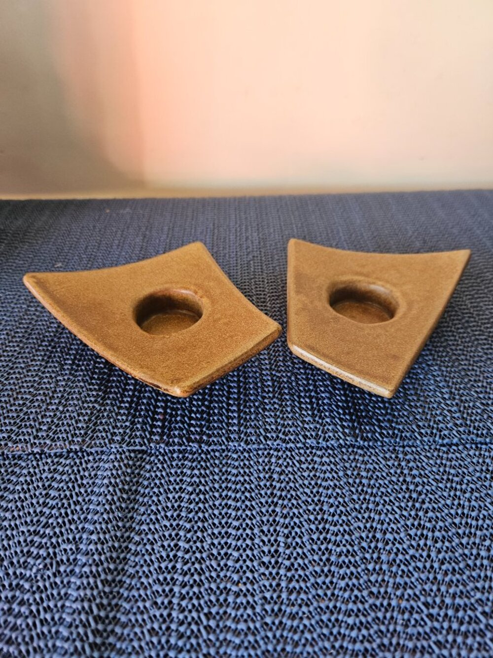Tea light or candle holders (G4)